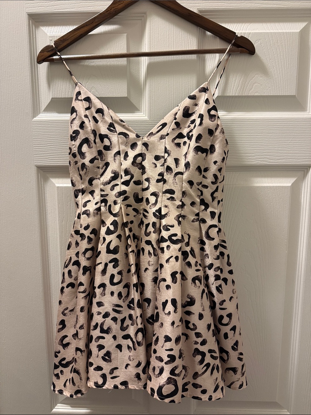 KEEPSAKE the Label P Leopard Print Satin Cami Romper size small EUC